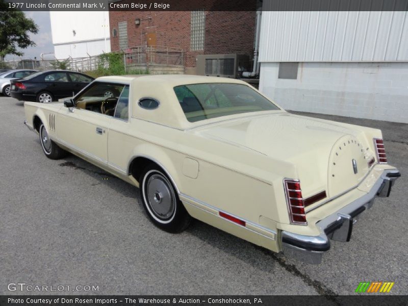 Cream Beige / Beige 1977 Lincoln Continental Mark V