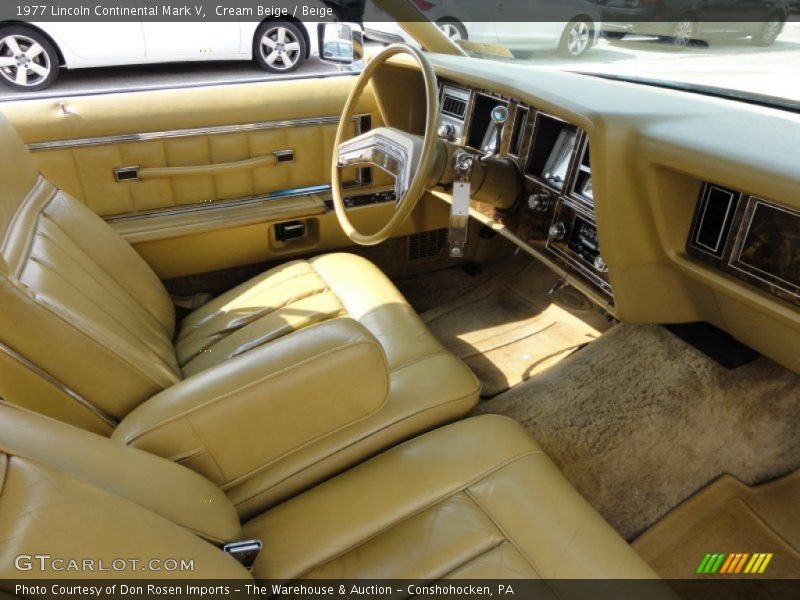 Cream Beige / Beige 1977 Lincoln Continental Mark V