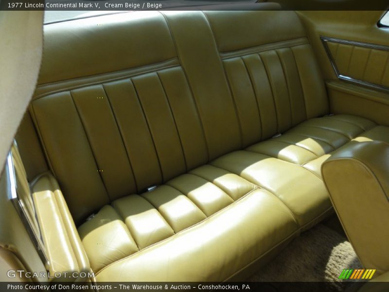 Cream Beige / Beige 1977 Lincoln Continental Mark V