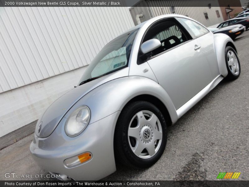 Silver Metallic / Black 2000 Volkswagen New Beetle GLS Coupe