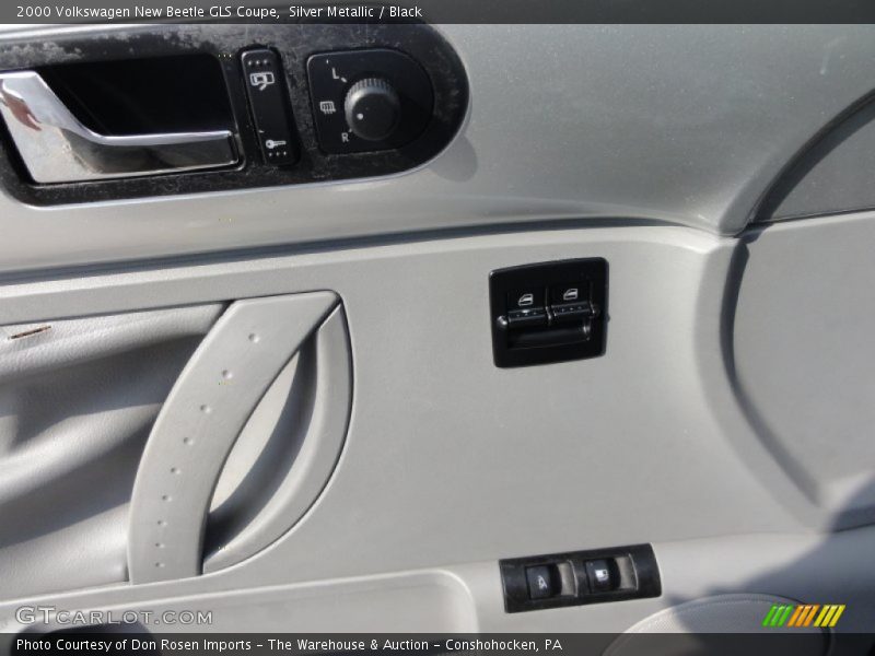 Silver Metallic / Black 2000 Volkswagen New Beetle GLS Coupe