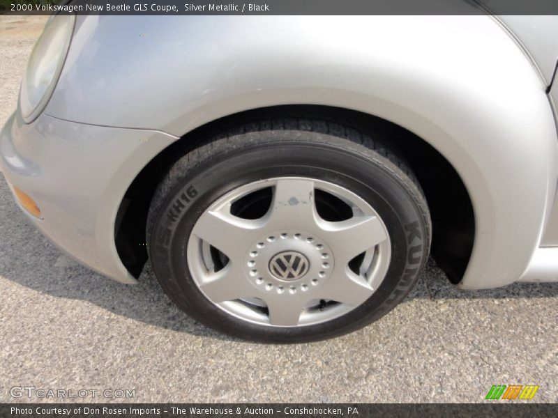Silver Metallic / Black 2000 Volkswagen New Beetle GLS Coupe