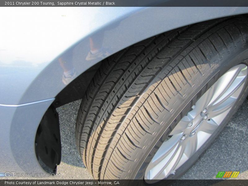 Sapphire Crystal Metallic / Black 2011 Chrysler 200 Touring