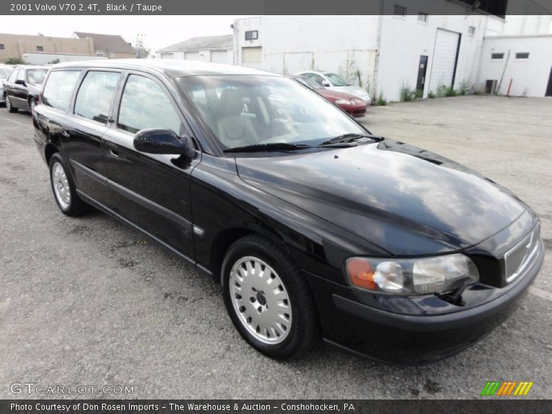 Black / Taupe 2001 Volvo V70 2.4T