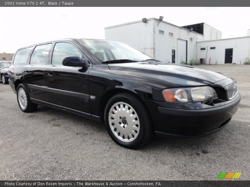 Black / Taupe 2001 Volvo V70 2.4T