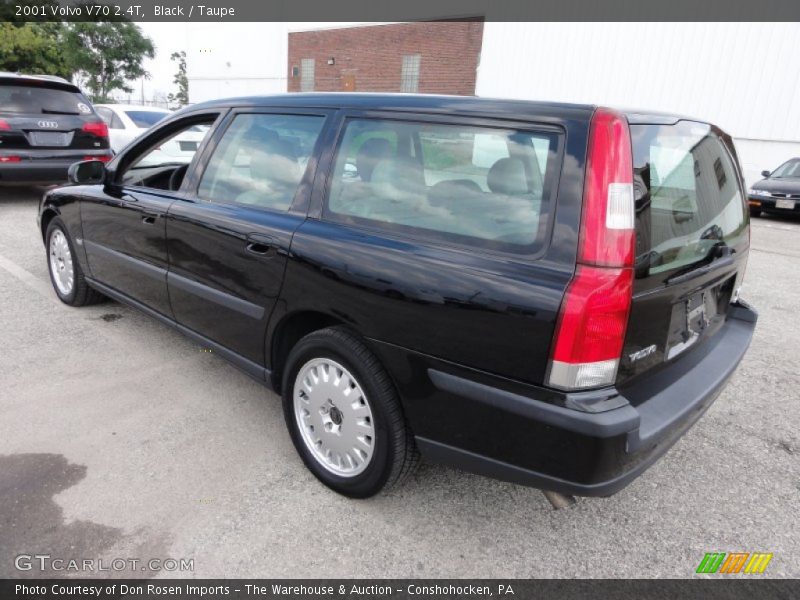 Black / Taupe 2001 Volvo V70 2.4T