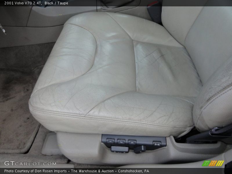 Black / Taupe 2001 Volvo V70 2.4T