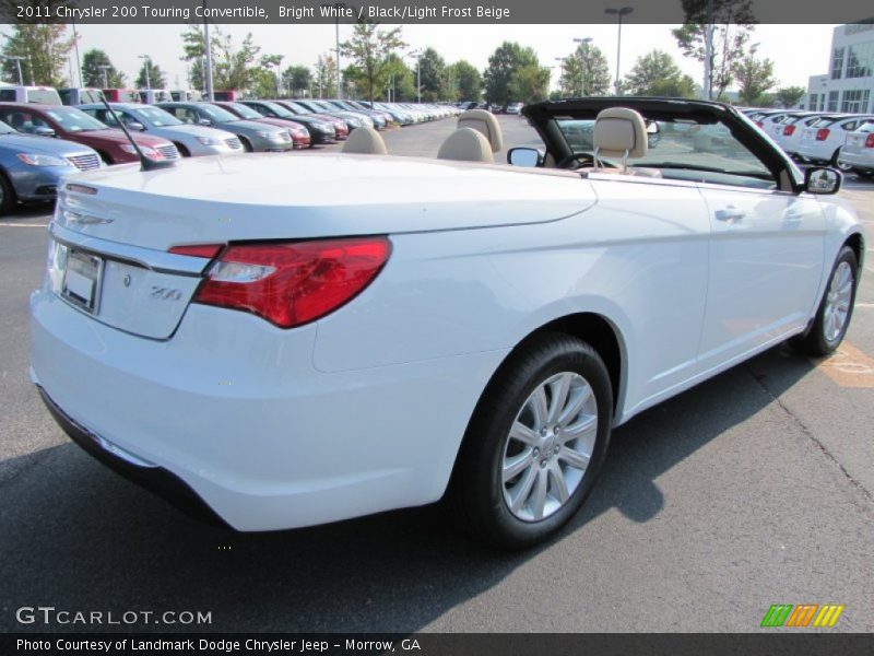 Bright White / Black/Light Frost Beige 2011 Chrysler 200 Touring Convertible