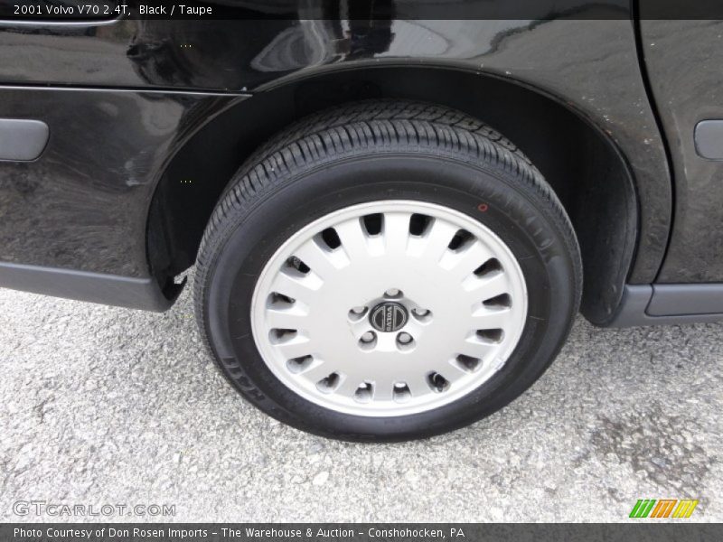 Black / Taupe 2001 Volvo V70 2.4T