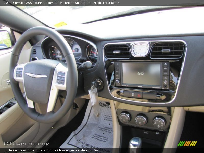 Bright White / Black/Light Frost Beige 2011 Chrysler 200 Touring Convertible