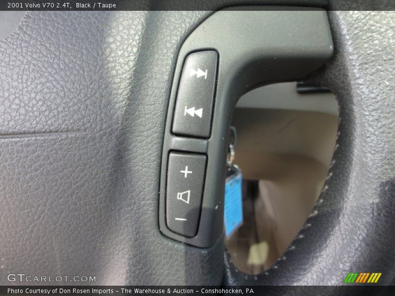 Black / Taupe 2001 Volvo V70 2.4T