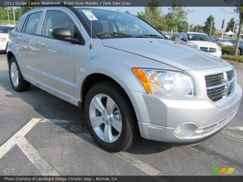 Bright Silver Metallic / Dark Slate Gray 2011 Dodge Caliber Mainstreet