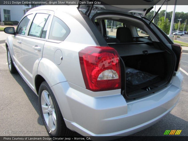 Bright Silver Metallic / Dark Slate Gray 2011 Dodge Caliber Mainstreet