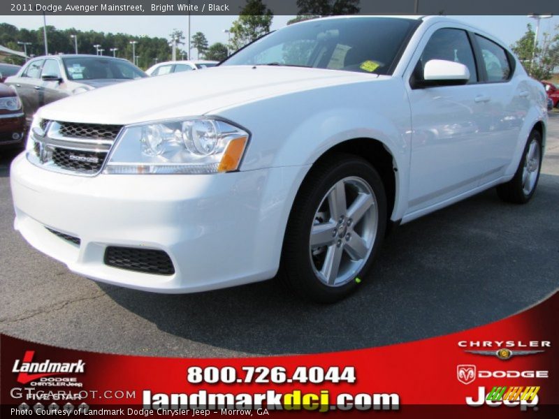 Bright White / Black 2011 Dodge Avenger Mainstreet