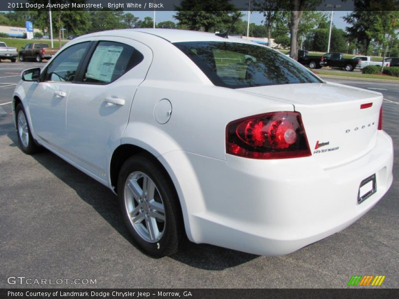Bright White / Black 2011 Dodge Avenger Mainstreet