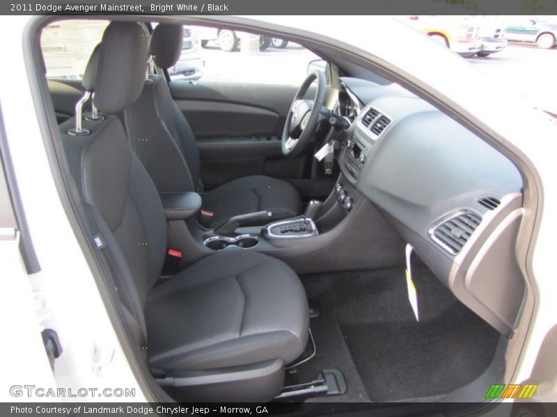 Bright White / Black 2011 Dodge Avenger Mainstreet