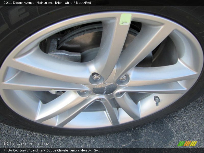 Bright White / Black/Red 2011 Dodge Avenger Mainstreet
