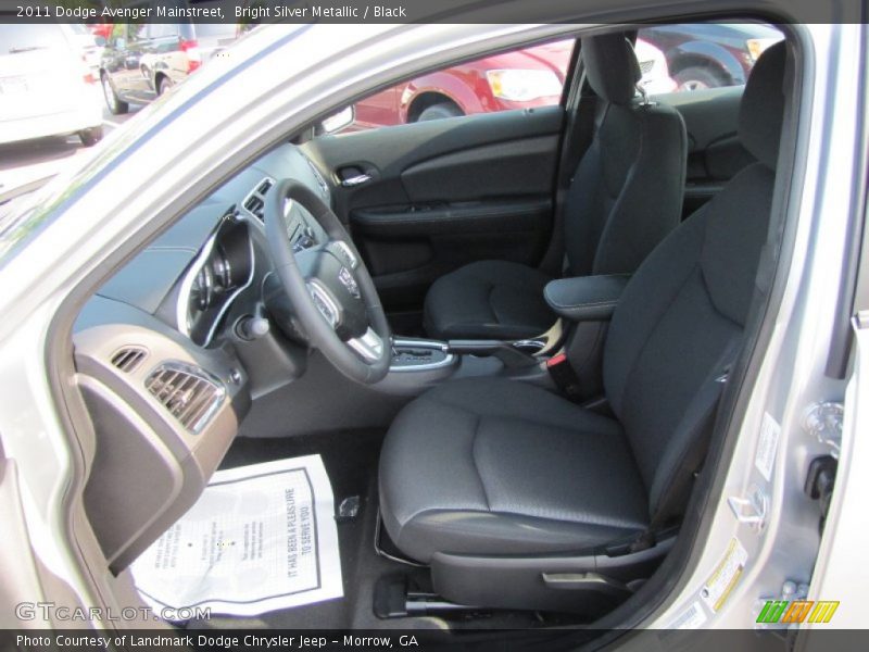 Bright Silver Metallic / Black 2011 Dodge Avenger Mainstreet