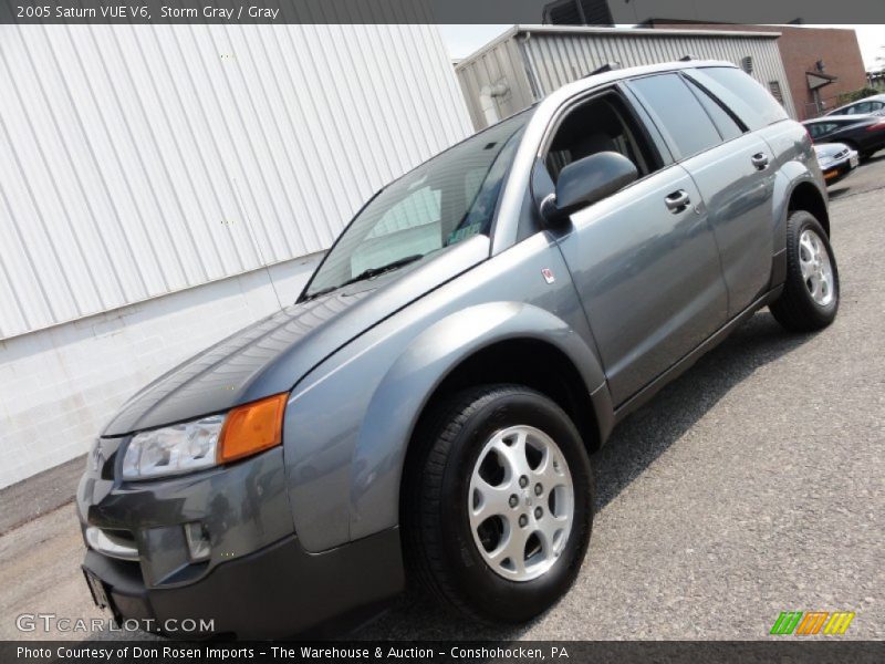 Storm Gray / Gray 2005 Saturn VUE V6