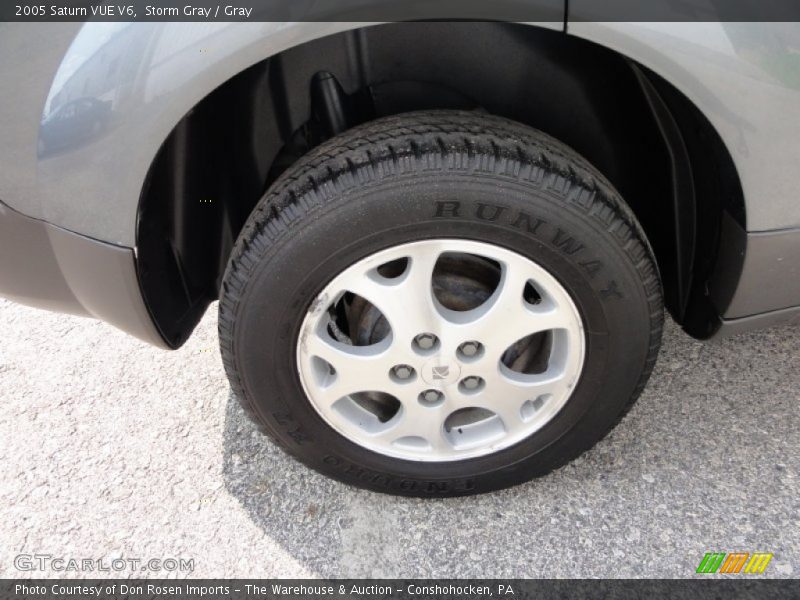Storm Gray / Gray 2005 Saturn VUE V6
