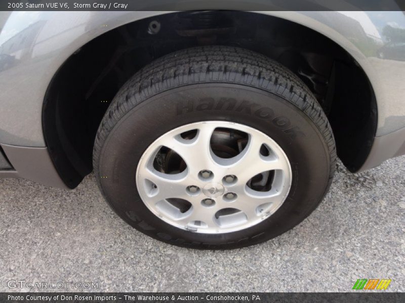 Storm Gray / Gray 2005 Saturn VUE V6