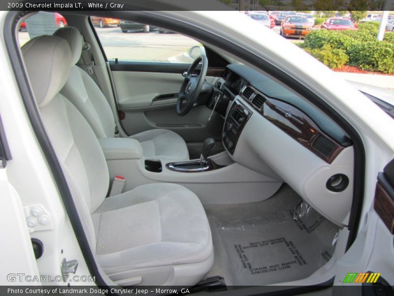 White / Gray 2009 Chevrolet Impala LT