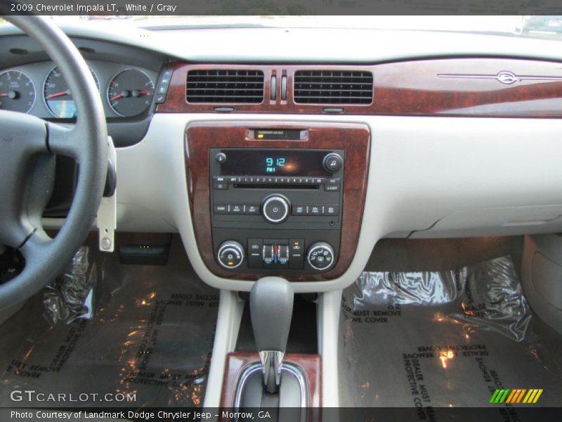 White / Gray 2009 Chevrolet Impala LT