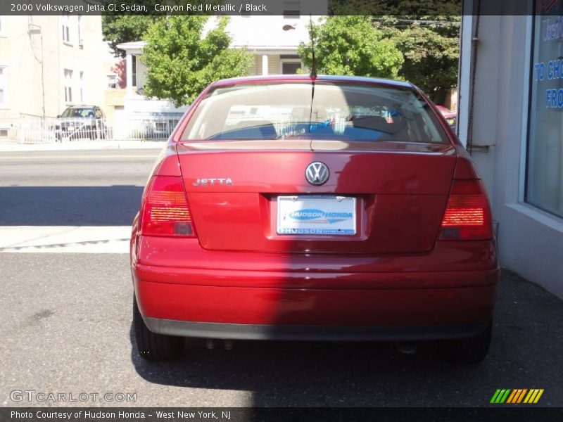 Canyon Red Metallic / Black 2000 Volkswagen Jetta GL Sedan