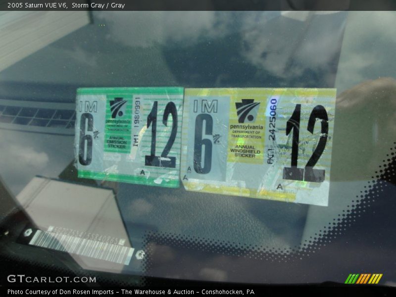 Storm Gray / Gray 2005 Saturn VUE V6