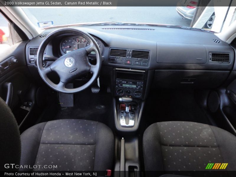 Canyon Red Metallic / Black 2000 Volkswagen Jetta GL Sedan