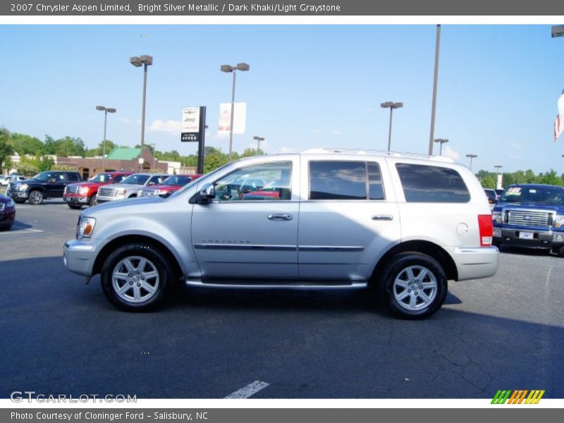 Bright Silver Metallic / Dark Khaki/Light Graystone 2007 Chrysler Aspen Limited