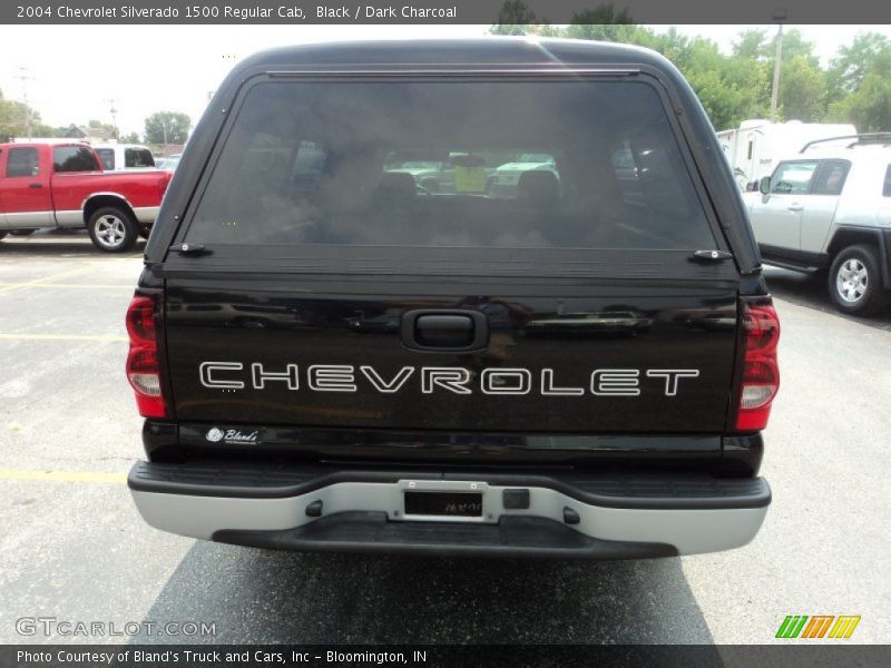 Black / Dark Charcoal 2004 Chevrolet Silverado 1500 Regular Cab