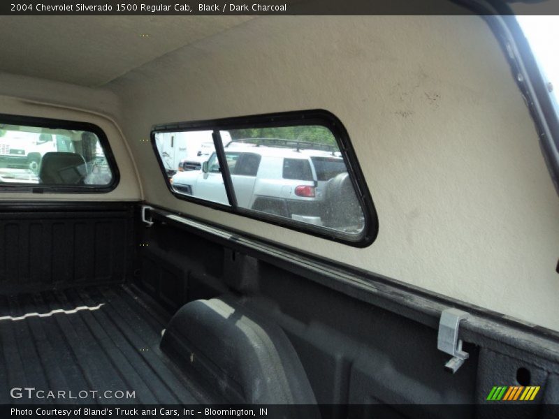 Black / Dark Charcoal 2004 Chevrolet Silverado 1500 Regular Cab