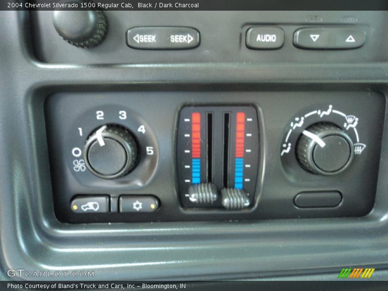 Black / Dark Charcoal 2004 Chevrolet Silverado 1500 Regular Cab