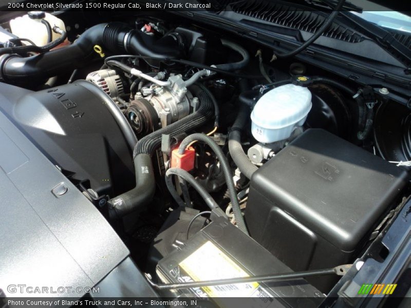 Black / Dark Charcoal 2004 Chevrolet Silverado 1500 Regular Cab