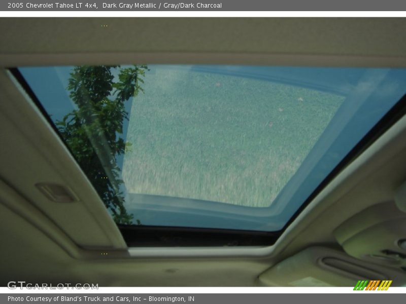 Dark Gray Metallic / Gray/Dark Charcoal 2005 Chevrolet Tahoe LT 4x4
