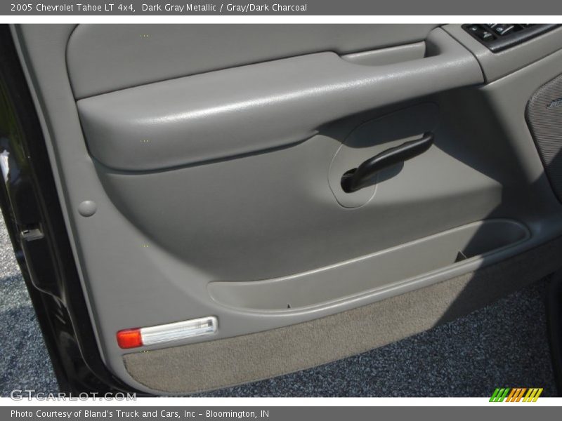 Dark Gray Metallic / Gray/Dark Charcoal 2005 Chevrolet Tahoe LT 4x4
