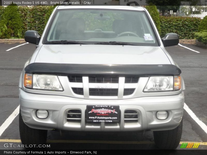Bright Silver Metallic / Gray 2003 Isuzu Rodeo S V6 4WD