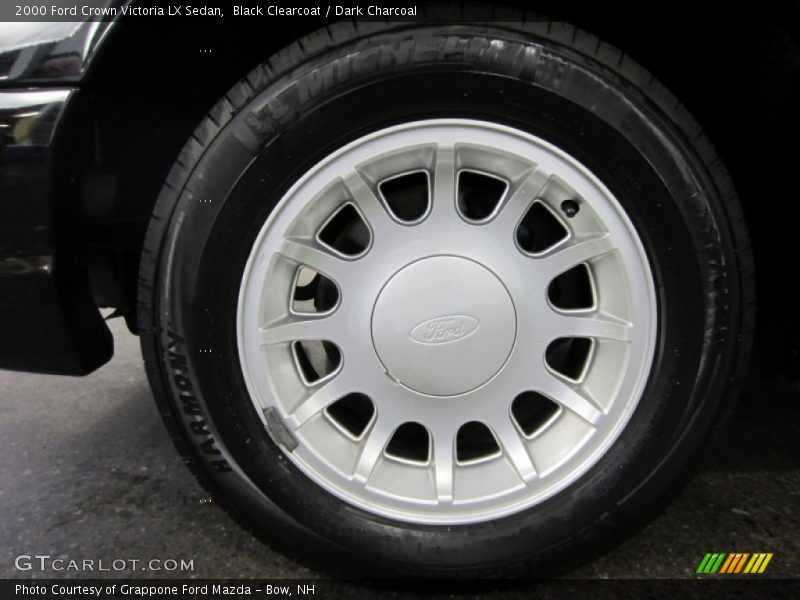  2000 Crown Victoria LX Sedan Wheel