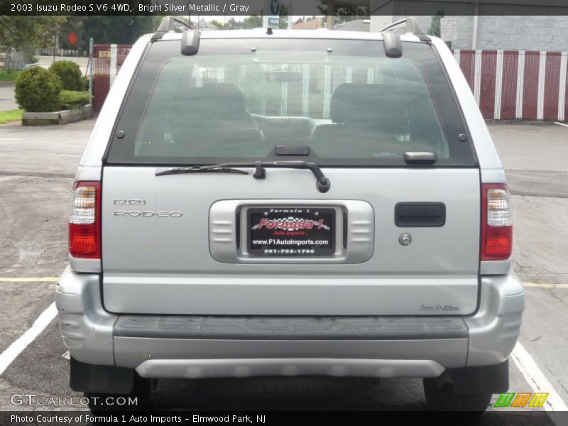 Bright Silver Metallic / Gray 2003 Isuzu Rodeo S V6 4WD