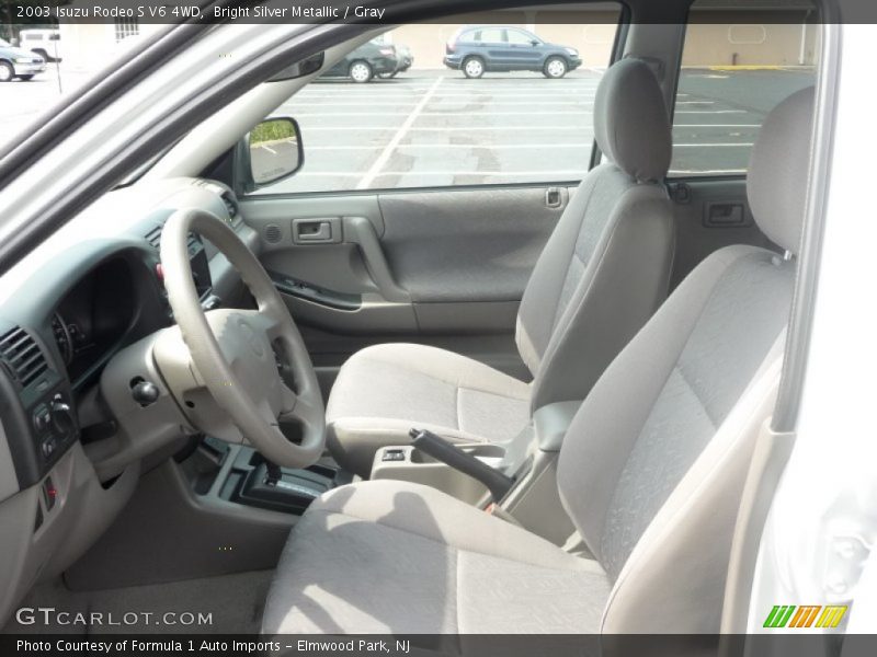 Bright Silver Metallic / Gray 2003 Isuzu Rodeo S V6 4WD