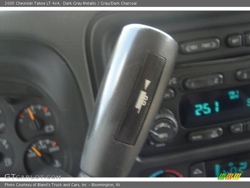 Dark Gray Metallic / Gray/Dark Charcoal 2005 Chevrolet Tahoe LT 4x4