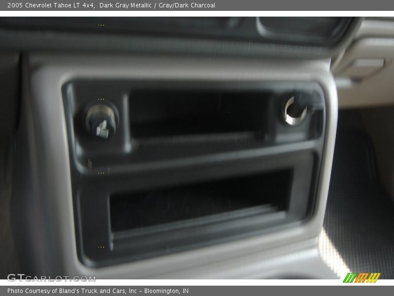 Dark Gray Metallic / Gray/Dark Charcoal 2005 Chevrolet Tahoe LT 4x4