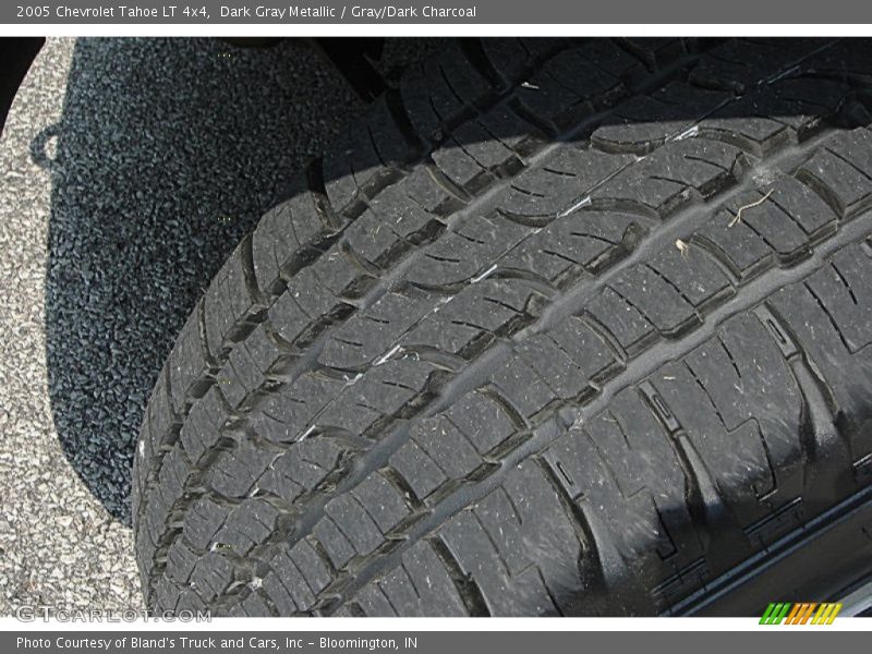 Dark Gray Metallic / Gray/Dark Charcoal 2005 Chevrolet Tahoe LT 4x4