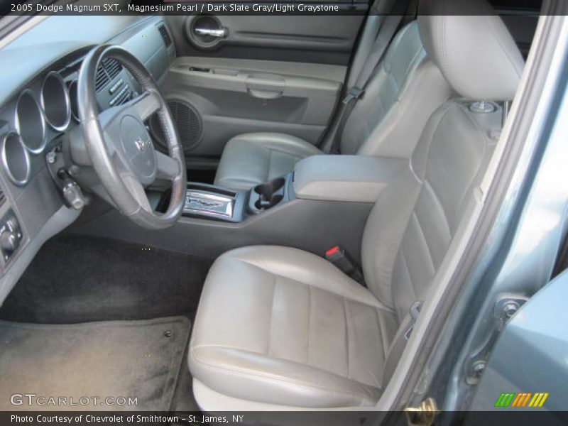 Magnesium Pearl / Dark Slate Gray/Light Graystone 2005 Dodge Magnum SXT