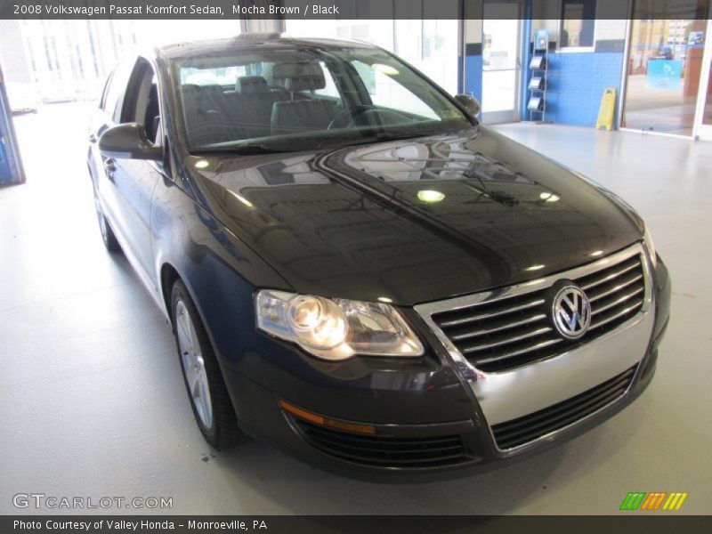 Mocha Brown / Black 2008 Volkswagen Passat Komfort Sedan