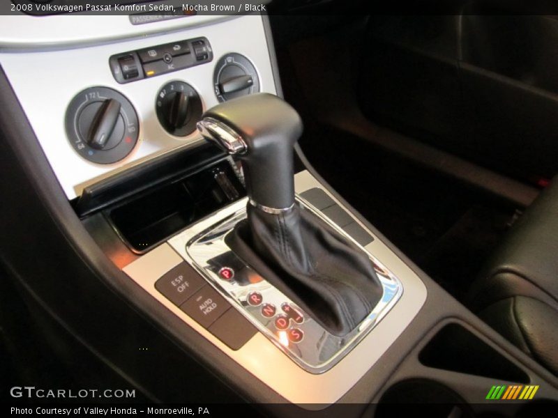 Mocha Brown / Black 2008 Volkswagen Passat Komfort Sedan