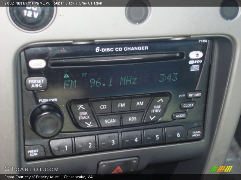Super Black / Gray Celadon 2002 Nissan Xterra XE V6