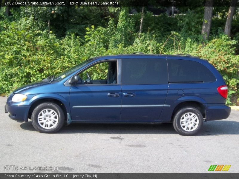 Patriot Blue Pearl / Sandstone 2002 Dodge Grand Caravan Sport