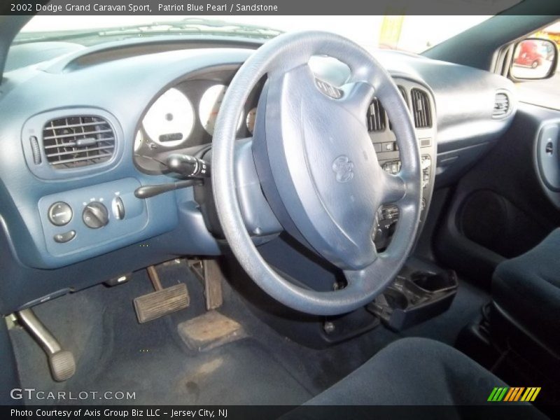 Patriot Blue Pearl / Sandstone 2002 Dodge Grand Caravan Sport